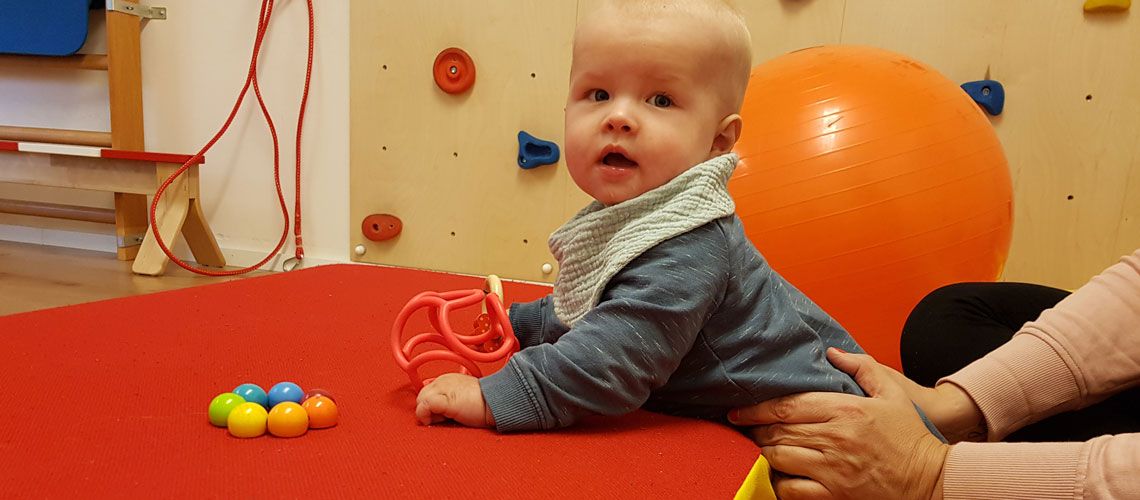 Bobath-Therapie für Säuglinge und Kinder jeden Alters